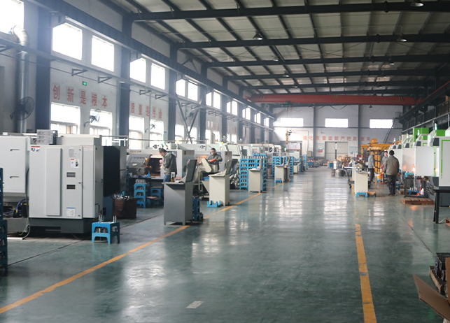 麻豆传媒在线观看机械生产车间一角实拍